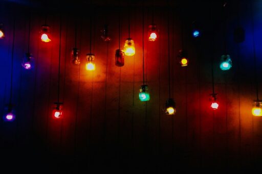 Ledul - ce este un LED, cum funcționează și ce avantaje oferă