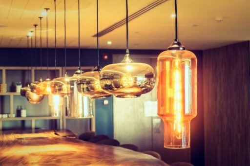 Tipuri de becuri LED - o cunoastere aprofundata a acestor becuri economice_Tipuri de becuri pentru living