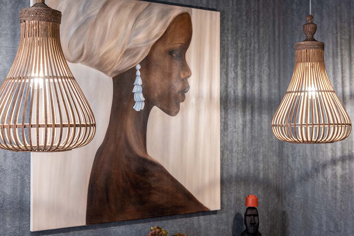 Iluminare hol - iluminat hol mare, lumini decorative, lustre, led-zone.ro