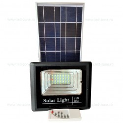 Proiector LED 25W cu Panou Solar si Telecomanda