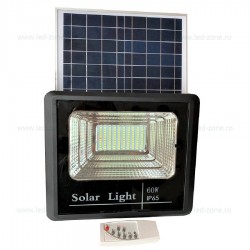 Proiector LED 60W cu Panou Solar si Telecomanda